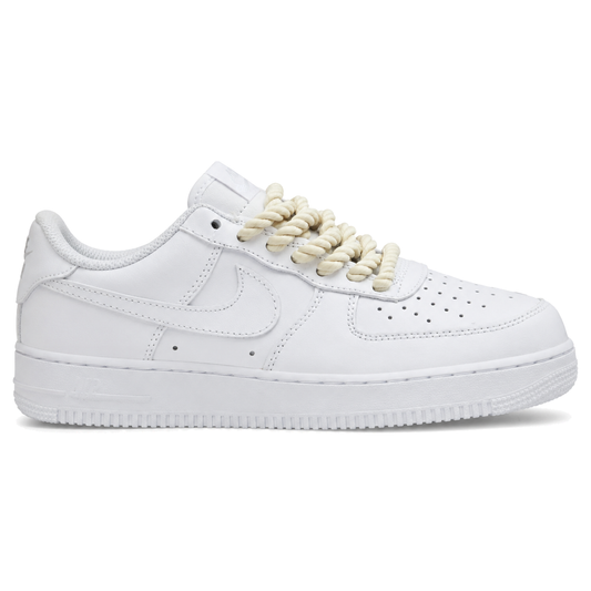 Nike Air Force 1 · Modelo 01
