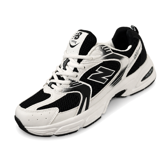 New Balance 530 · Modelo 01
