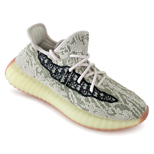 Yeezy Boost x Dior · Modelo 01